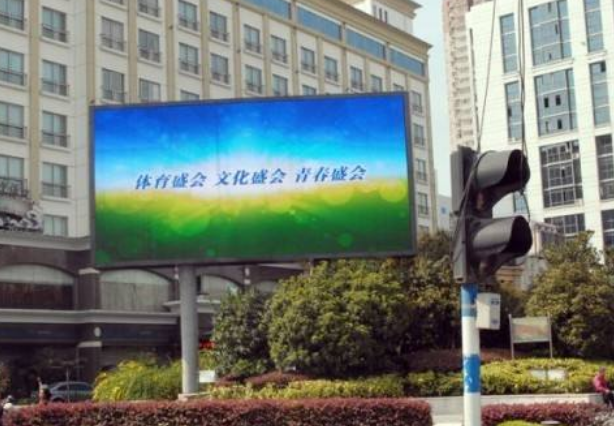 戶外全彩LED顯示屏具備以下幾點強大功能？